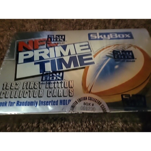 1992 SkyBox NFL Prime Time First Edition Football Box FACTORY SEALED - Picture 1 of 2